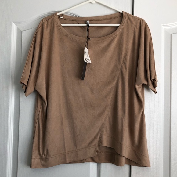 BNWT Asymmetrical Hem Tan Vegan Suede Top - Size M